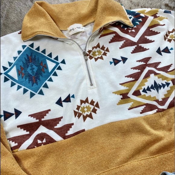 Aztec pull over - Picture 3 of 3